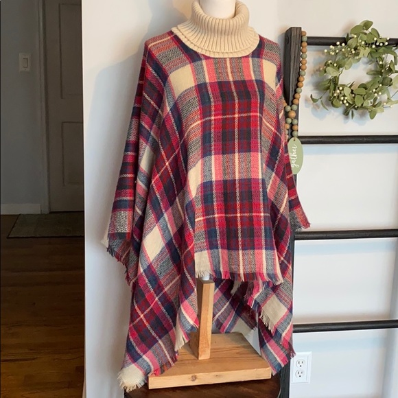 JANICE RED PLAID TURTLENECK PONCHO - Picture 3 of 11